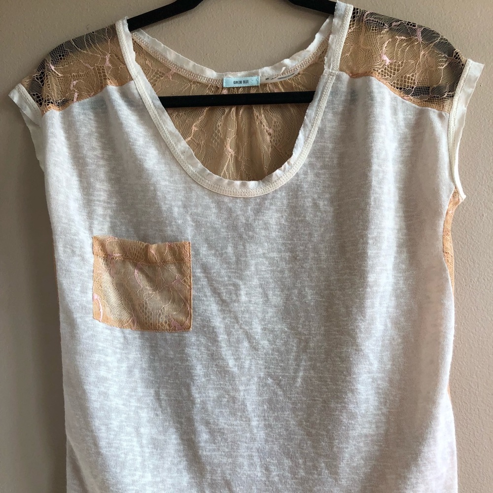 URBAN OUTFITTERS SHIRT